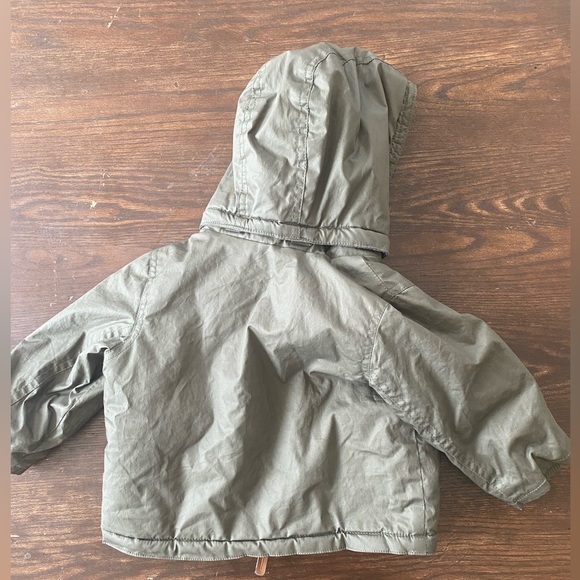 Army Green waterproof coat - Picture 5 of 5
